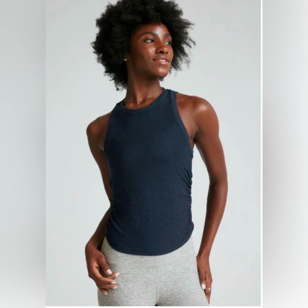 💙 Beyond Yoga Featherweight Your Fit Shirred Tank – Nocturnal Navy- Small NWT 💙